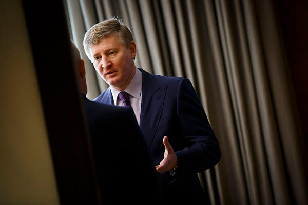 Rinat Akhmetov transfers his media holding to the government