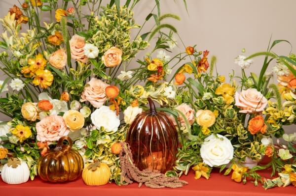 MAKING THE BEST HALLOWEEN BOUQUETS IN NEW YORK